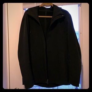 Lululemon Men’s Rain Parka